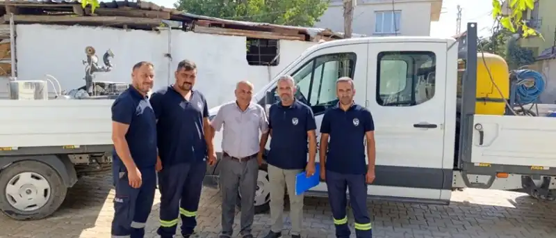 Muhtar Albayrak Laf Değil, Hizmet üretiyor