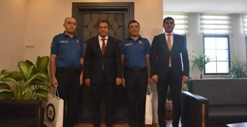 Kahraman Polis Memurları Bu Ödülü Hakketti