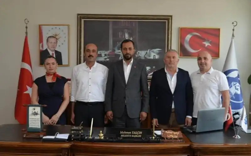 Bayındır Memur-Sen Ve TOÇ BİR-SEN’den Başkan Yalçın’a Ziyaret