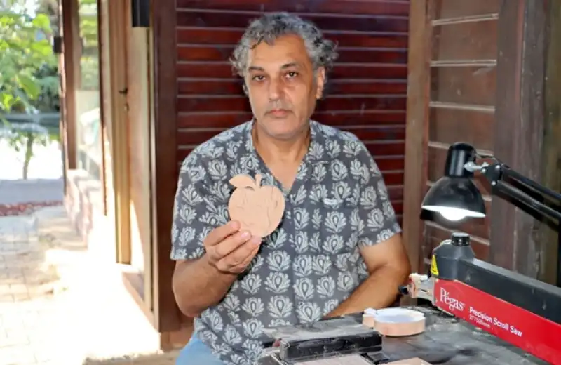 Ahşapta Şekillenen Hayaller Okullara Ulaşıyor