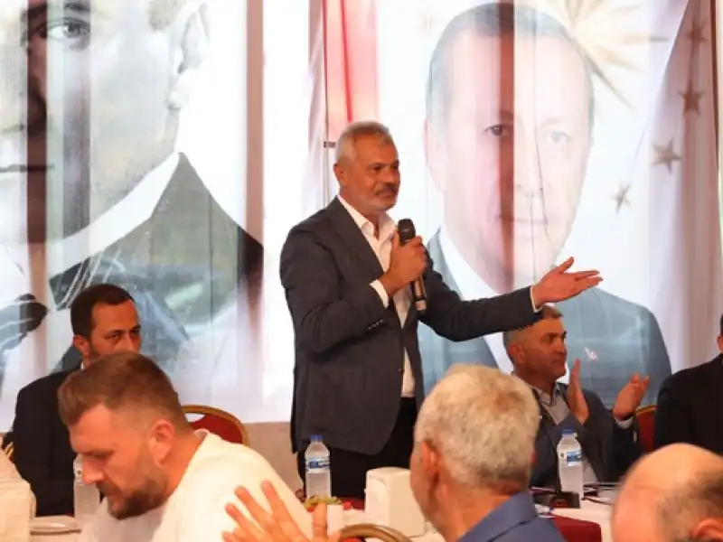 Başkan Öntürk, Yayladağılı Muhtarlarla Buluştu