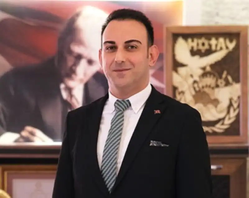 Başkan Özgün’den Defne’ye Yeni Bir Çekim Merkezi: Prestij Caddesi