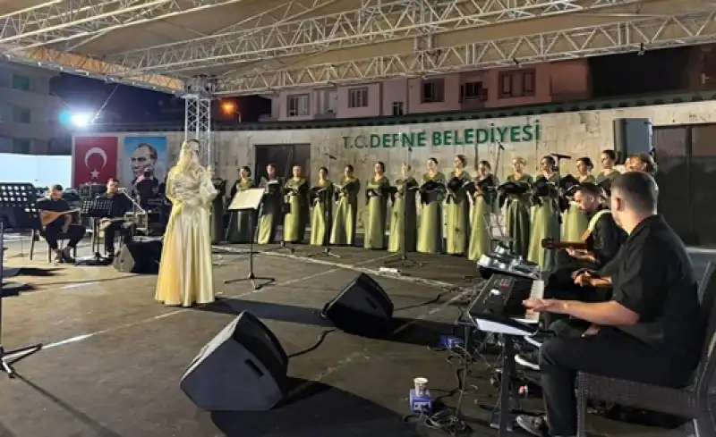 Defne'de Barış Ezgileri