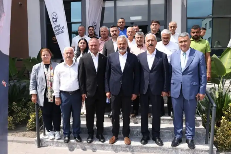 Başkan Öntürk, 3 Farklı Ilçede Yaptığı Toplantılarda Muhtarlarla Bir Araya Geldi