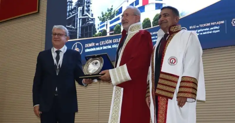 Tosyalı Holding Yönetim Kurulu Başkanı Fuat Tosyalı'ya, İSTE'den Fahri Doktora Unvanı;