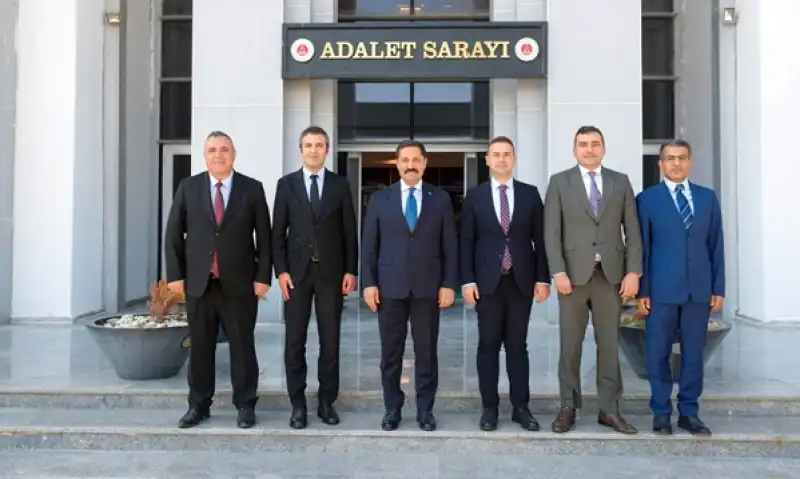 Hatay Valisi’nden Adli Yıl Ziyareti!