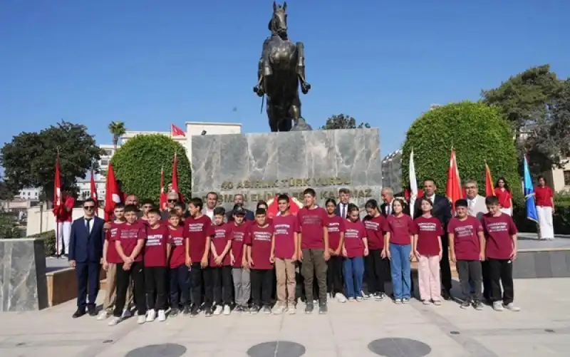 Hatay’da 2026-2027 Eğitim Yılı Çelenk Töreniyle Başladı