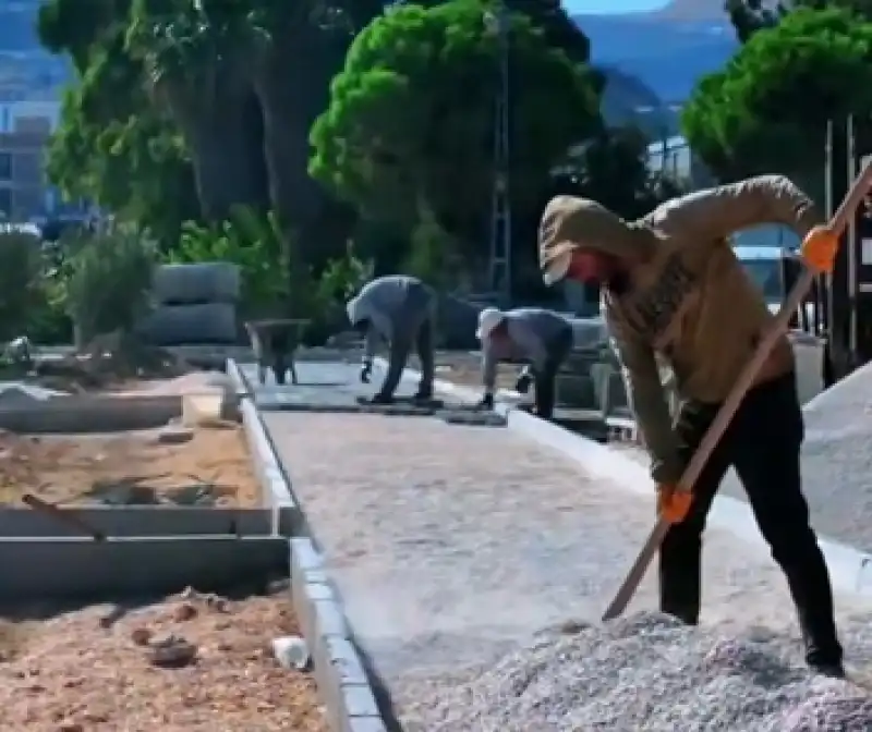 Maşuklu Mahallesi’nde Yeni Park çalışmaları  