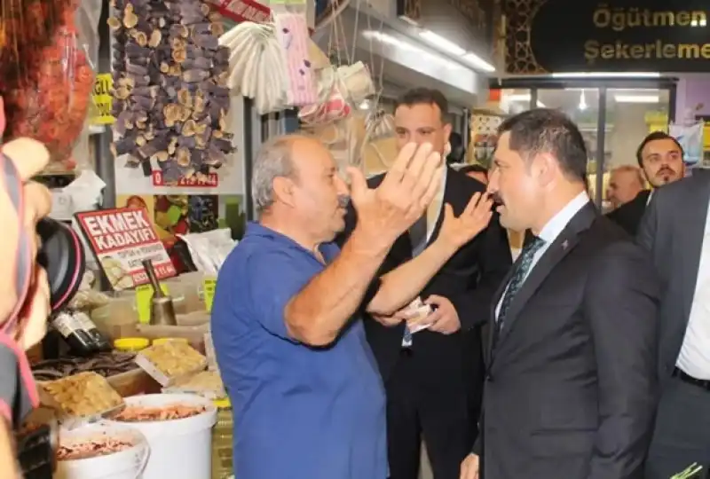 Hatay Valisi’nden Esnafa ‘Ahilik’ Ziyareti