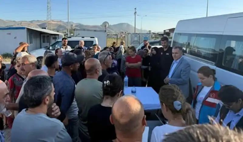 Tahliye Süreci Vatandaşlarla Görüşüldü