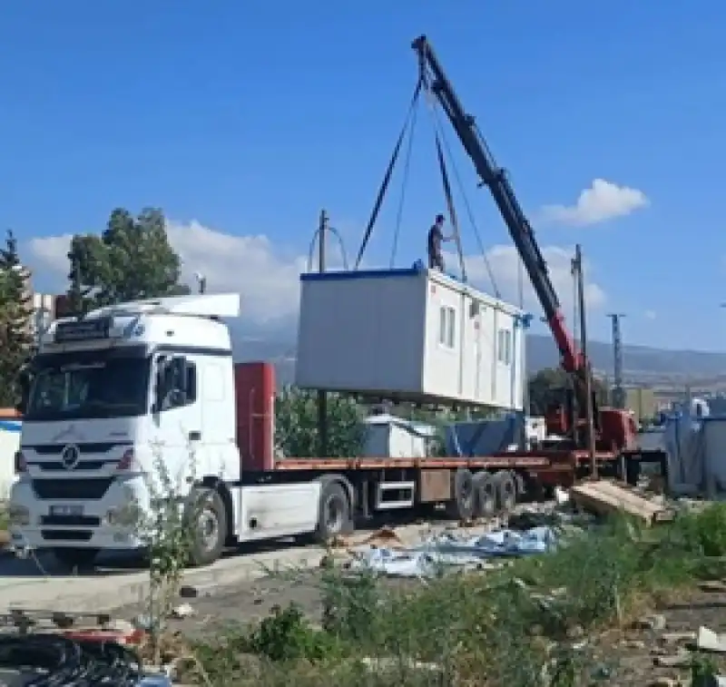 Konteyner Kentlerde Tahliyeler Sürüyor