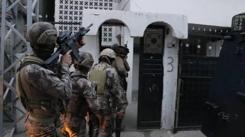 28 İlde DEAŞ Operasyonu: 83 Şüpheli Yakalandı