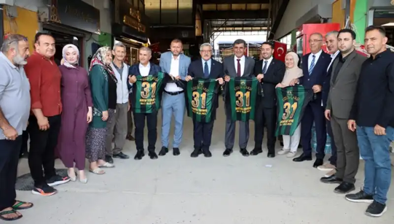 AK Parti Heyetinden Tarihi Uzun Çarşı’ya Ziyaret
