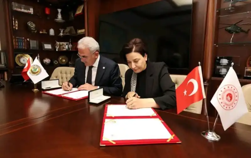 Ahşap Binaların Yaygınlaştırılması İçin İş Birliği Protokolü İmzalandı