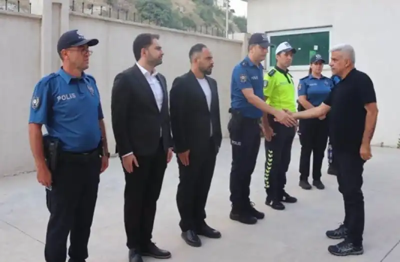 Emniyet Müdürü Özen’den İlçelerde Huzur Ve Güvenlik Mesaisi!