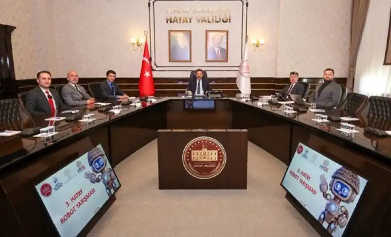 Gençler HatayBOT Ile Geleceği Tasarlayacak