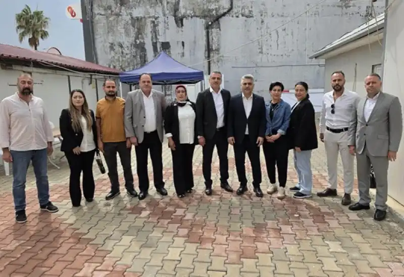 İstanbul Kardeşlik (3) Çarşı Yönetiminden Başkan Taşçı’ya Hayırlı Olsun Ziyareti
