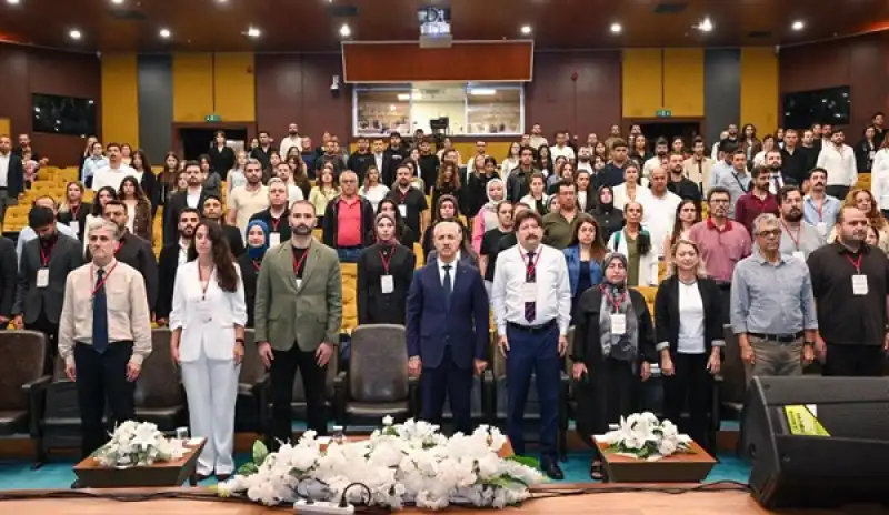 HMKÜ’de İlk Lisansüstü Öğrenci Kongresi Heyecanı Yaşandı