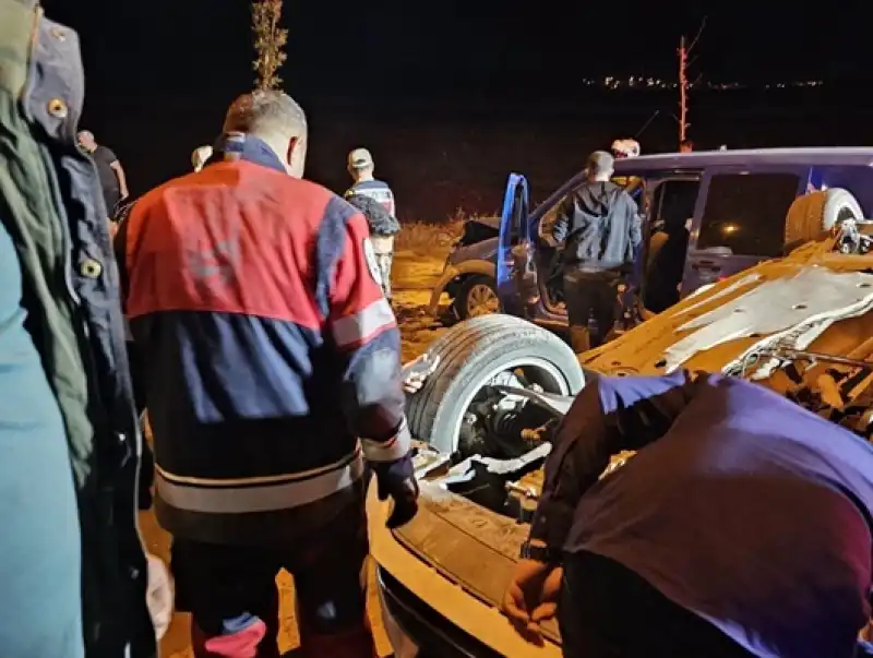 Reyhanlı’da Feci Kaza: 6 Kişi Yaralandı