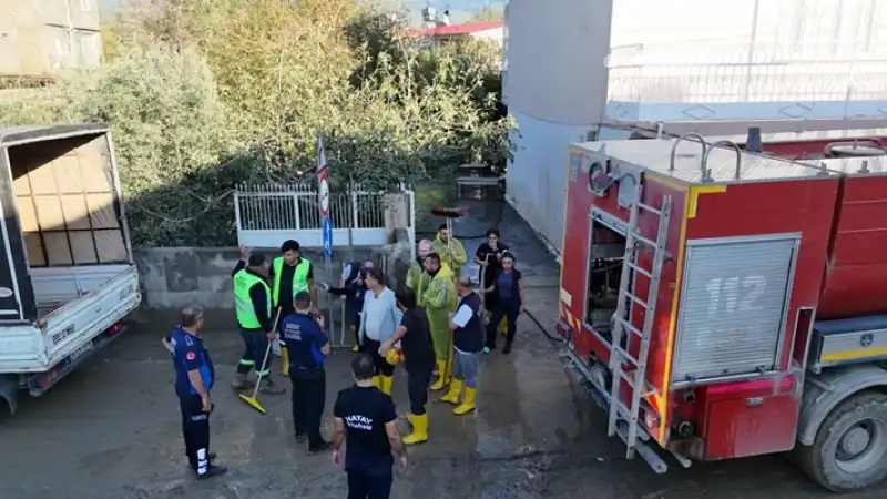 HBB’den Arsuz’da Yoğun Yağışlar Sonrası Temizlik Seferberliği