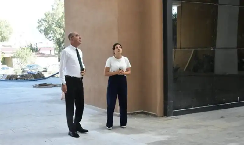 Akasya Mahallesi’ndeki Çok Amaçlı Salon Ve Pazar Yerinde İnceleme