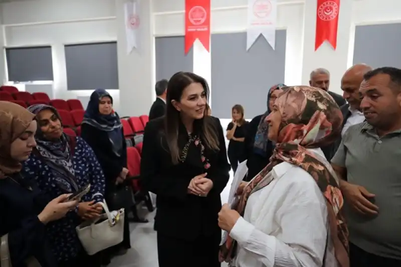 Esra Masatlı’dan Hatay’daki Koruyucu Ailelere Teşekkür