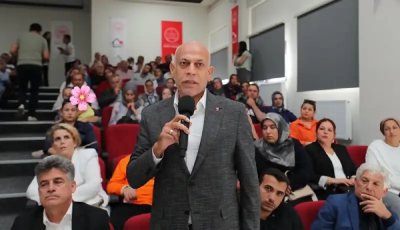 Esra Masatlı’dan Hatay’daki Koruyucu Ailelere Teşekkür