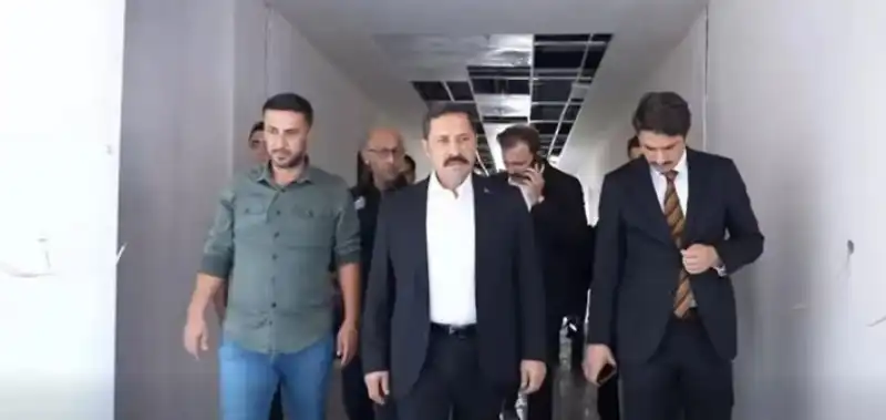 Vali Masatlı, Yapımı Süren 2 Yeni Hizmet Binasını İnceledi