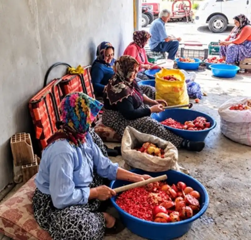 Narlar Kaynıyor, Emek Lezzete Dönüşüyor
