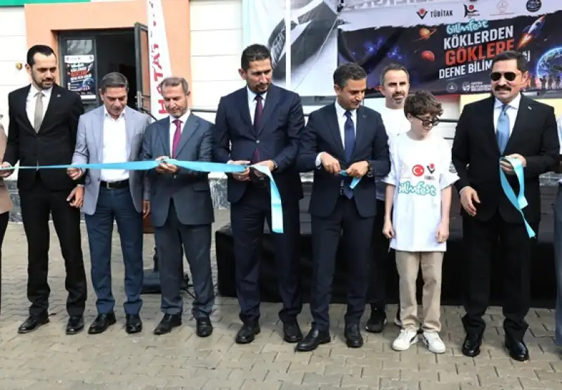 TÜBİTAK 4007 Köklerden Göklere Defne Bilim şenliği Defne’de Başladı
