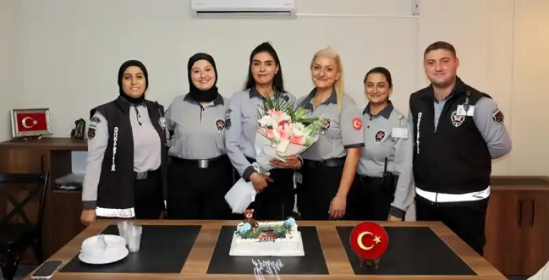 Tarihi Uzun Çarşı Yönetiminden Emekçilerine Vefa Örneği