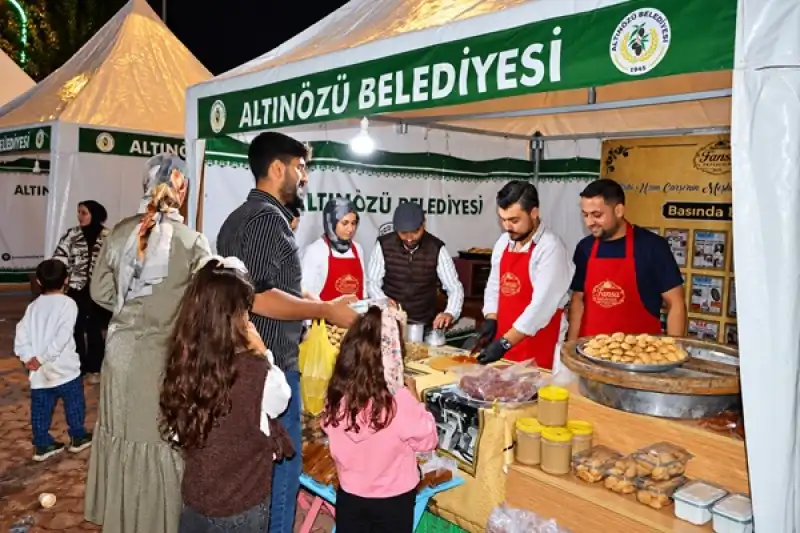 Fansa Tatlıcılık ’tan Altınözü Festivali’ne Tatlı Dokunuş