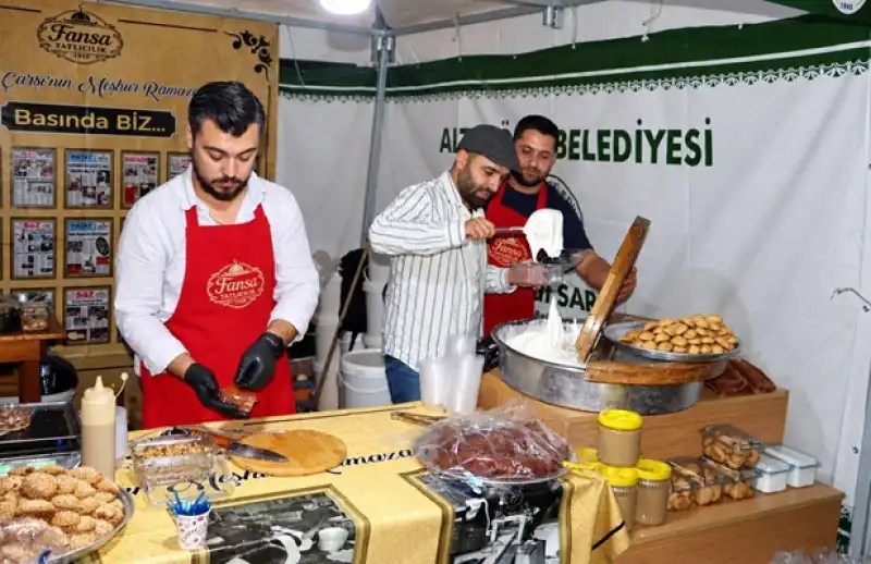 Fansa Tatlıcılık ’tan Altınözü Festivali’ne Tatlı Dokunuş