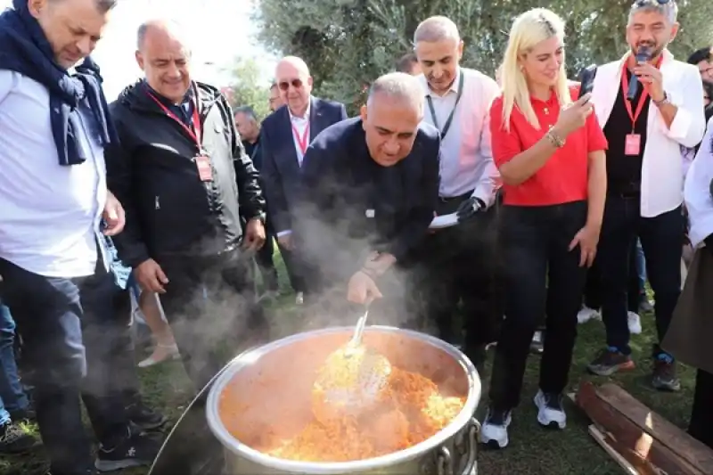 Bereket Kazanı Kaynadı, Kardeşlik Sofrası Kuruldu