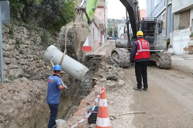 Yayladağı Karaköse’de 30 Yıllık Kanalizasyon Hattı Yenileniyor