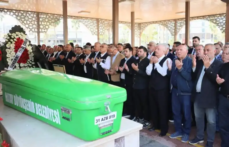 Mehmet Muzaffer Okay Dualarla Son Yolculuğuna Uğurlandı