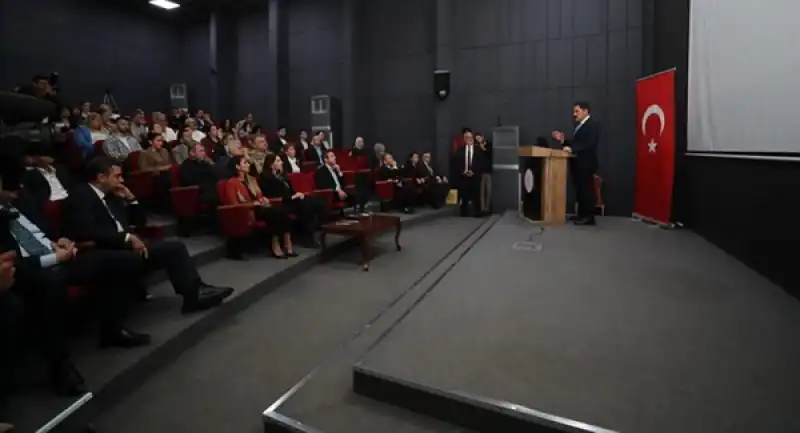 Hatay’ımızın Binlerce Yıllık Zanaat Mirası Çağdaş Tasarımlarla Geleceğe Taşınıyor