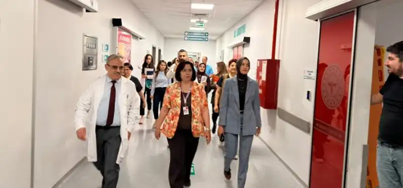 Defne Devlet Hastanesi’ne “anne Dostu Hastane” Unvanı