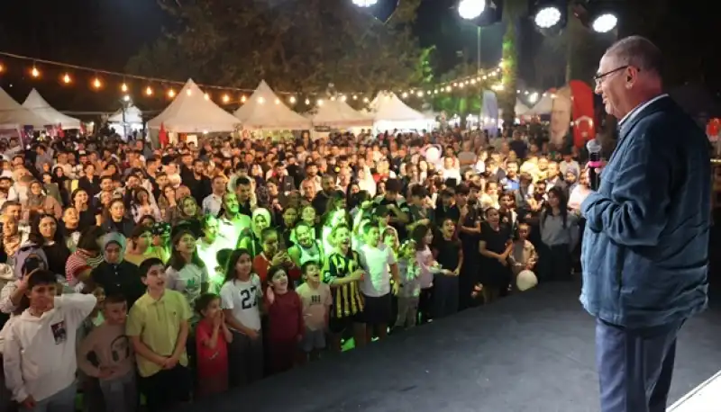 Yapar, Gastro Antakya Kültür Ve Gastronomi Festivali’nde Vatandaşlarla Bir Araya Geldi