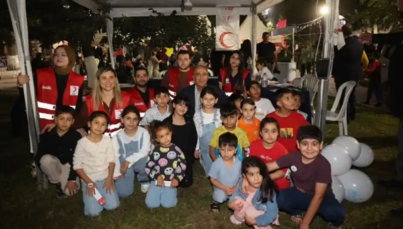 Yapar, Gastro Antakya Kültür Ve Gastronomi Festivali’nde Vatandaşlarla Bir Araya Geldi