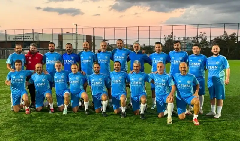 Gardenya Botanik Veteranlar Futbol Tutkusunu Yaşatıyor