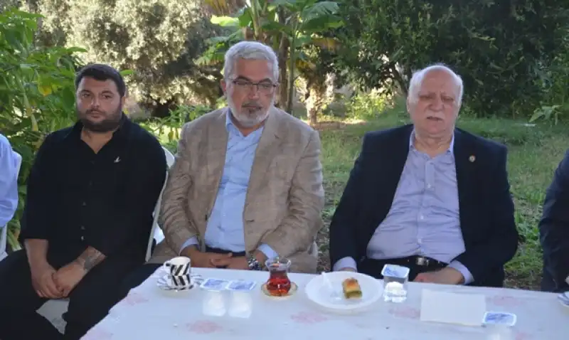 Bayraktar’dan Okay Ailesine Taziye Ziyareti