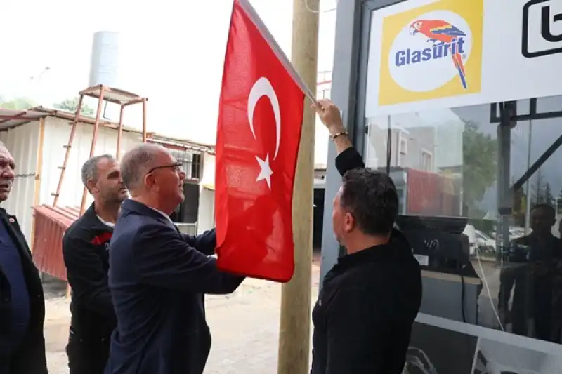Yapar’dan Esnafa Cumhuriyet Bayramı Ziyareti