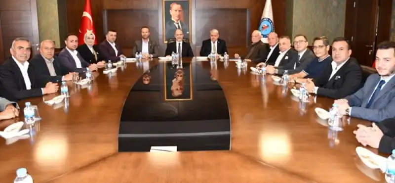 AK Parti Hatay Milletvekili Abdulkadir Özel’den İTSO’ya Ziyaret