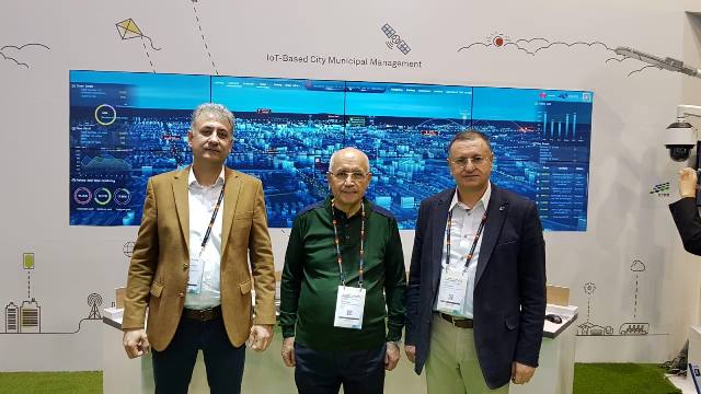 Başkan Savaş EXPO dünya kongresinde