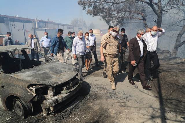 Yangın trafo patlaması sonucu çıktı