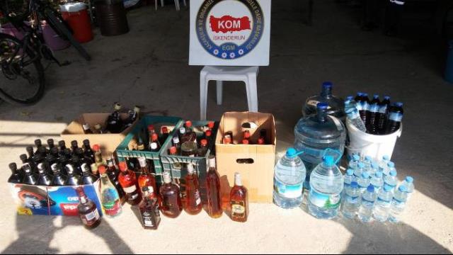Arsuz da 2 bin 390 litre sahte içki ele geçirildi