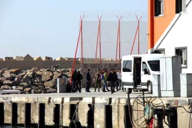Kıbrısa gitmek isterken 28 Suriyeli yakalandı