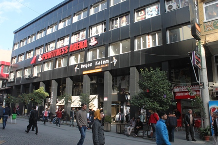  SARAY CADDESİ ESNAFI ENDİŞELİ