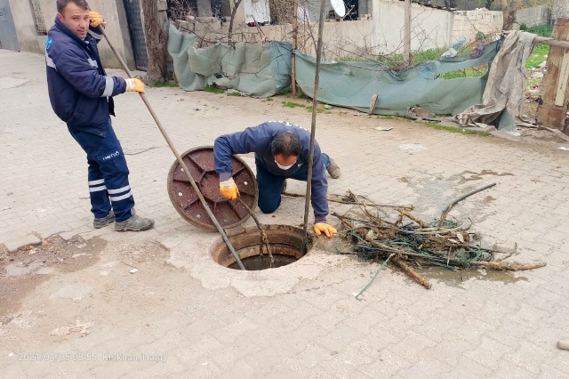 Atık su hatlarında temizlik sürüyor